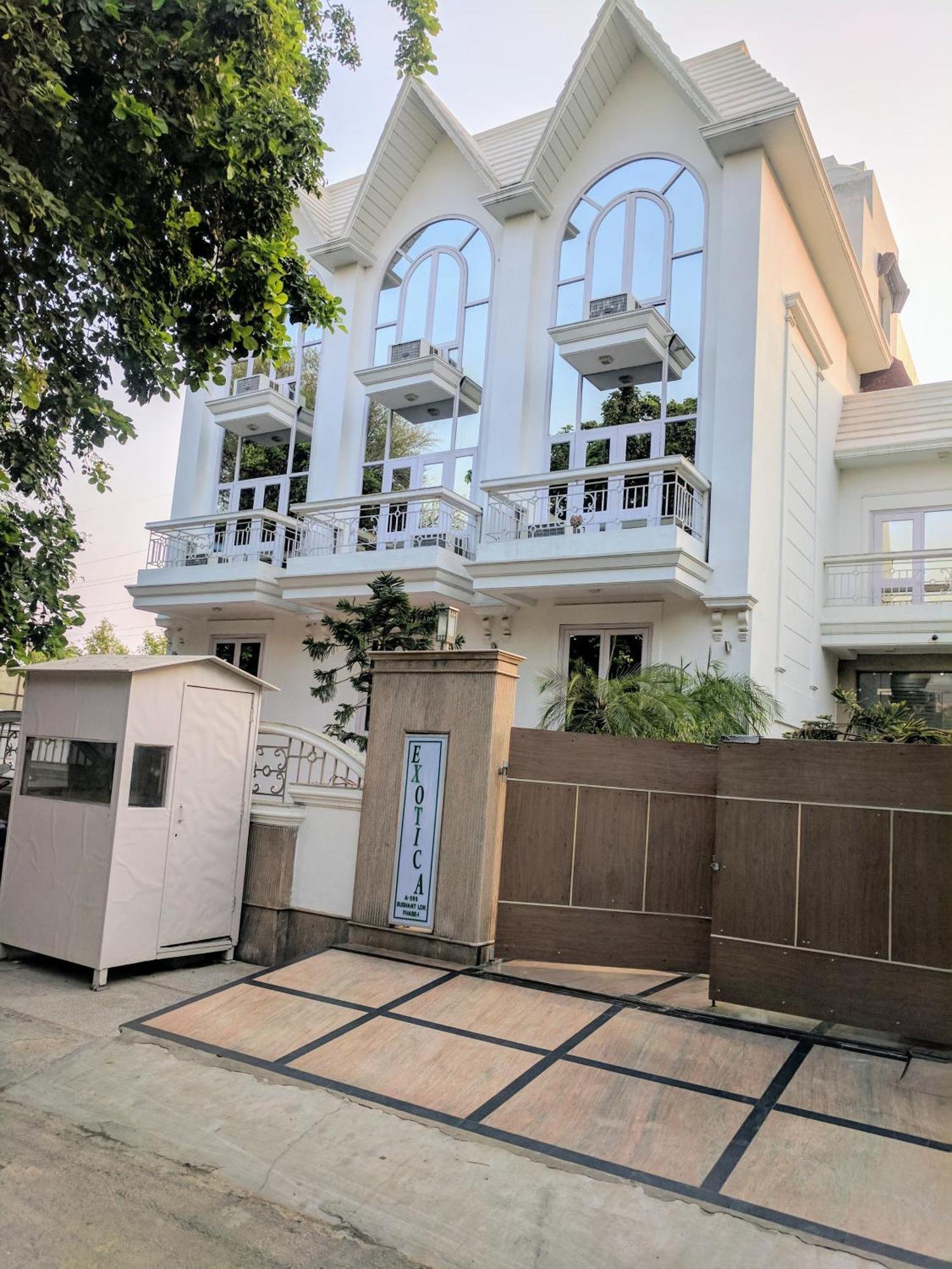 9 Business Hotels Close to MGF Metropolitan Mall, Gurgaon