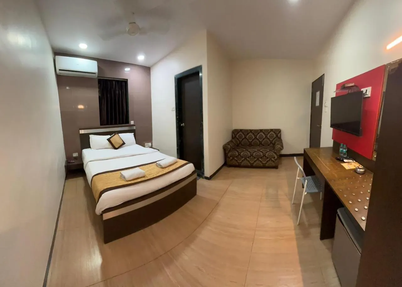 15 Budget Hotels in Mumbai's Western Suburbs Worth Booking