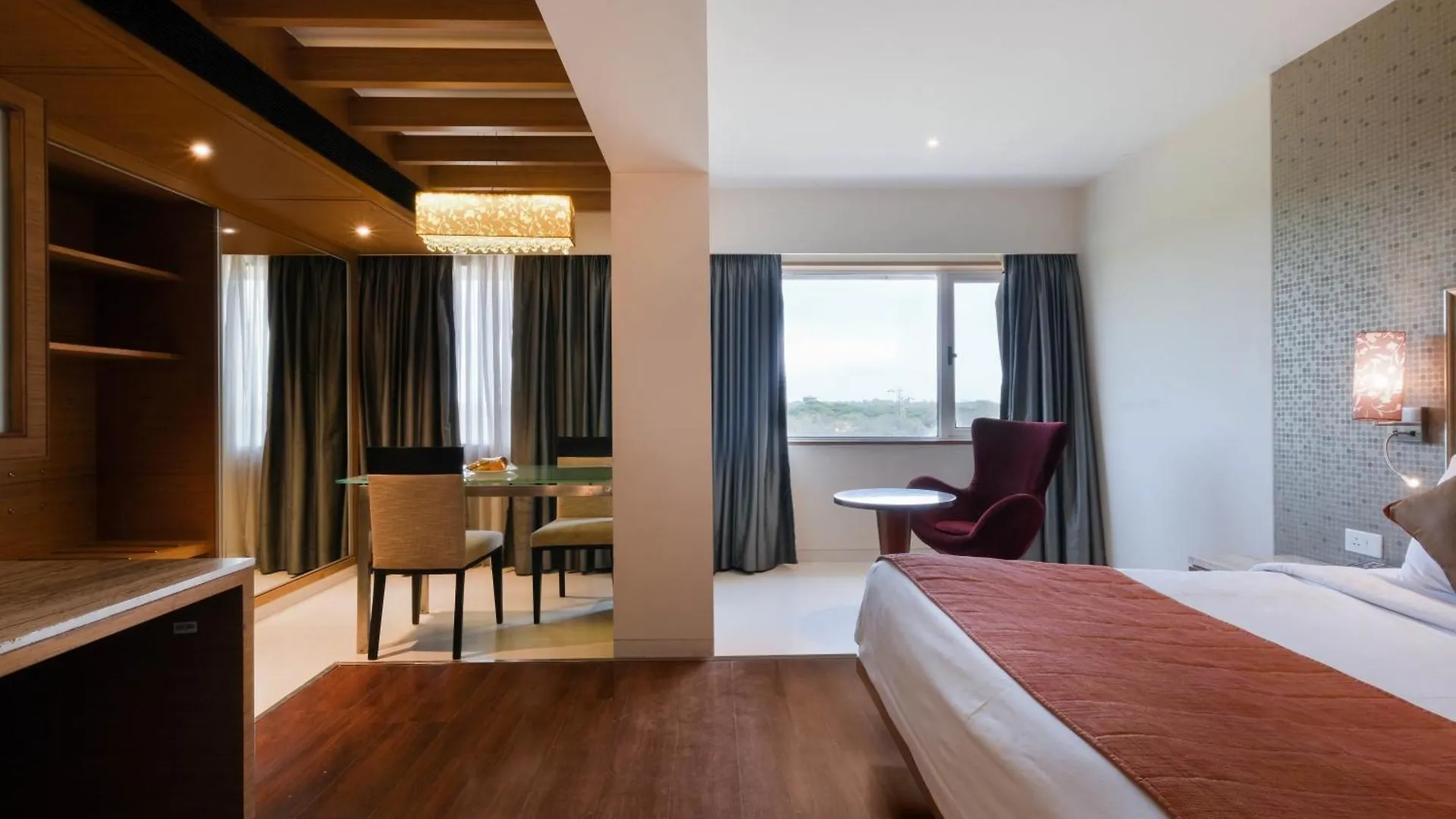 9 Smart Business Hotels in Viman Nagar, Pune Worth Booking
