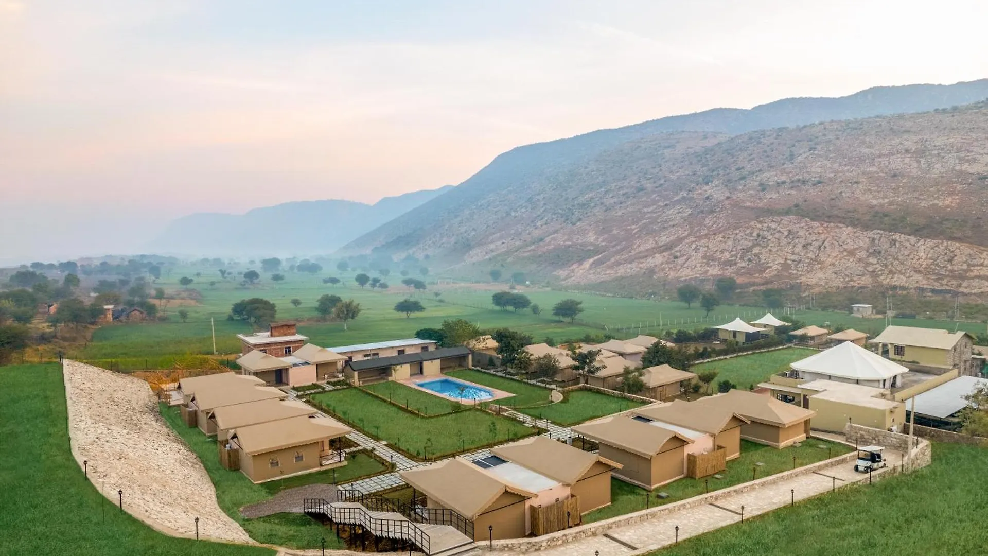 15 Smart Resorts in Rajasthan Worth Booking