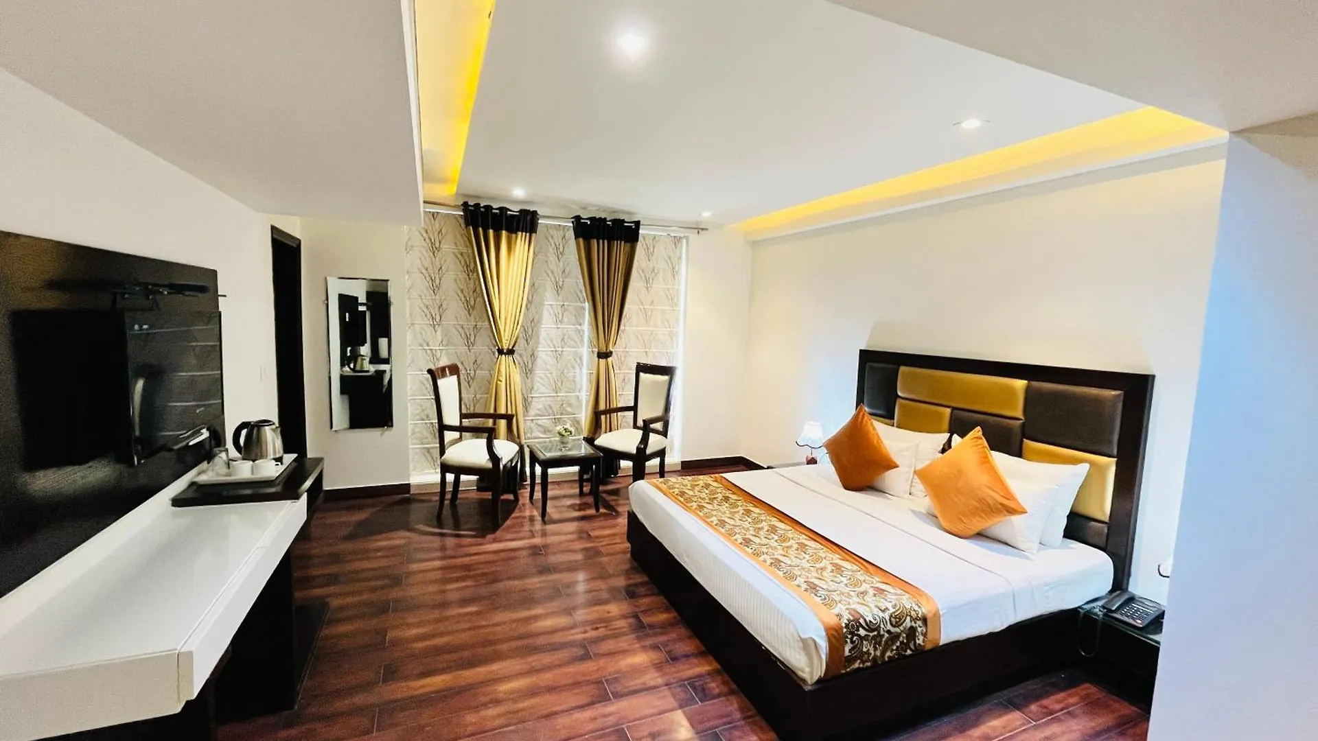 Where to Stay Near National Gallery of Modern Art: 11 Family Hotels