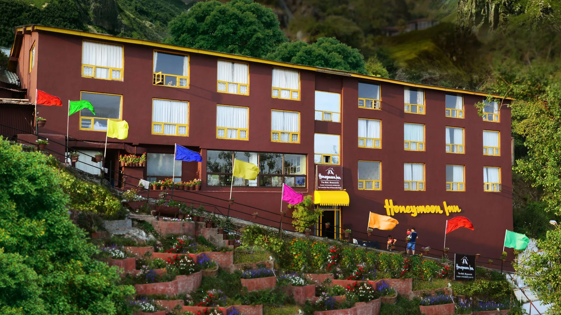 Where to Stay Near Kempty Falls: 8 Best Hotels for Couples