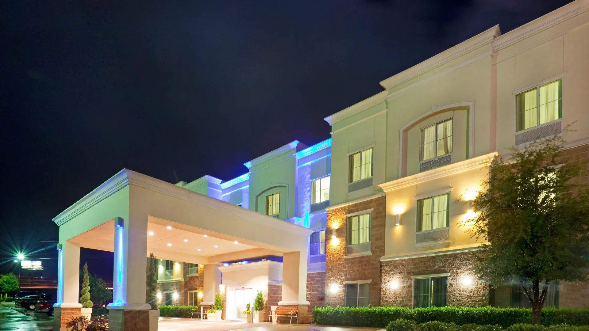 15 Exceptional Design Hotels in the US South Worth Booking