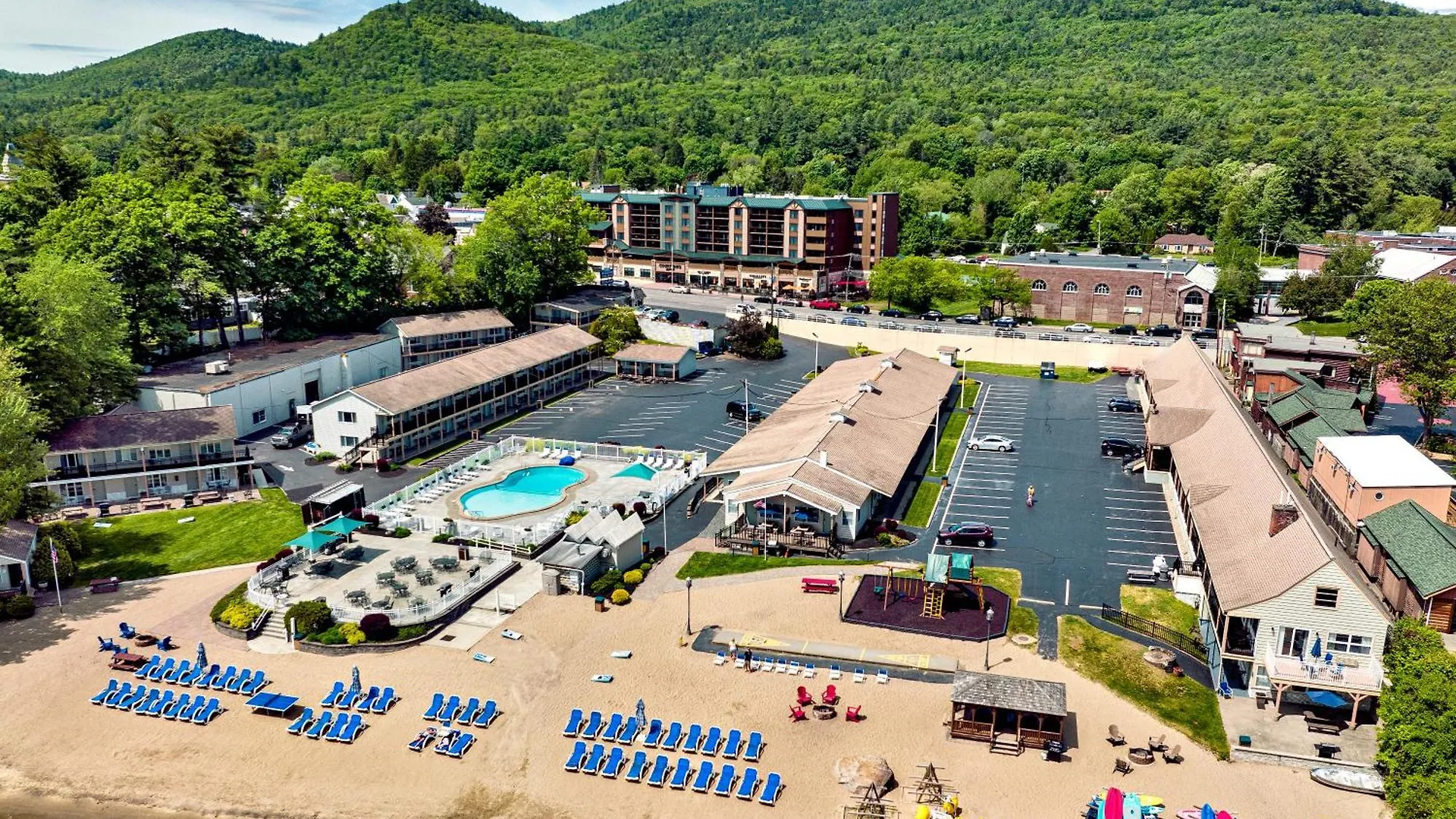 9 Central Hotels Near Lake George Beach State Park Worth Booking