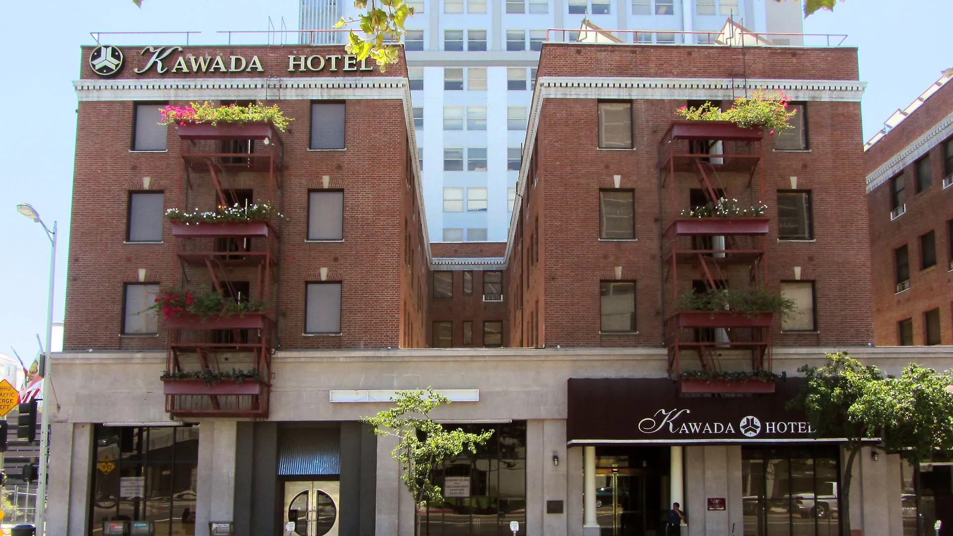 4 Central Hotels in Little Tokyo Worth Booking Now