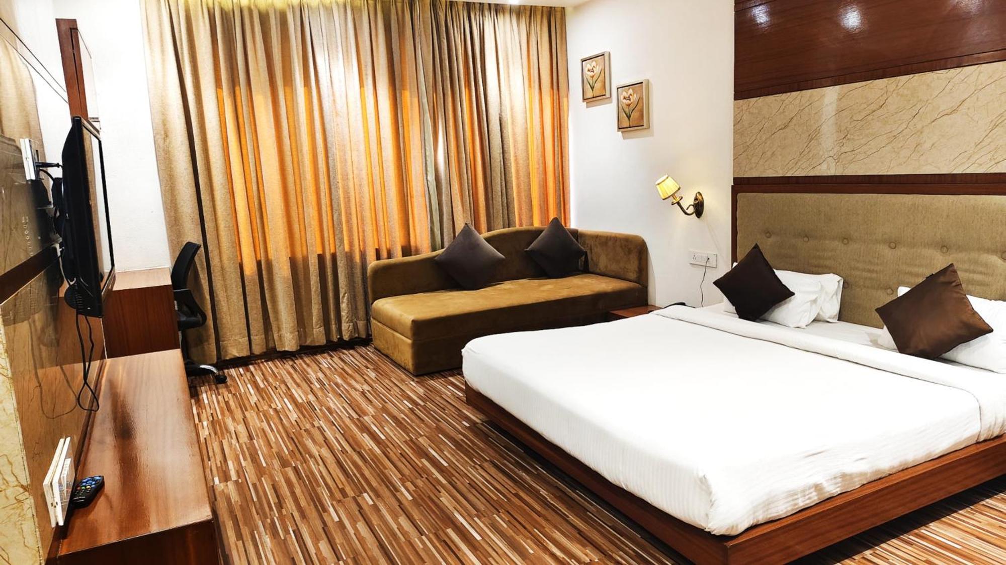 6 Smart 4-Star Hotels In Madhya Pradesh Worth Booking