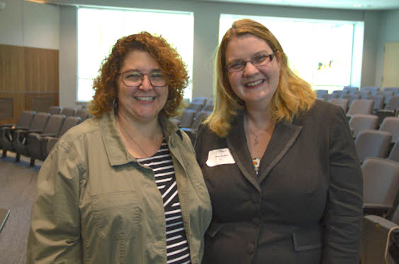 <strong>Women supporting each other.</strong> Melyssa Fratkin (l), industry programs director at TACC with Toni Collis (r), founder of Women in HPC.